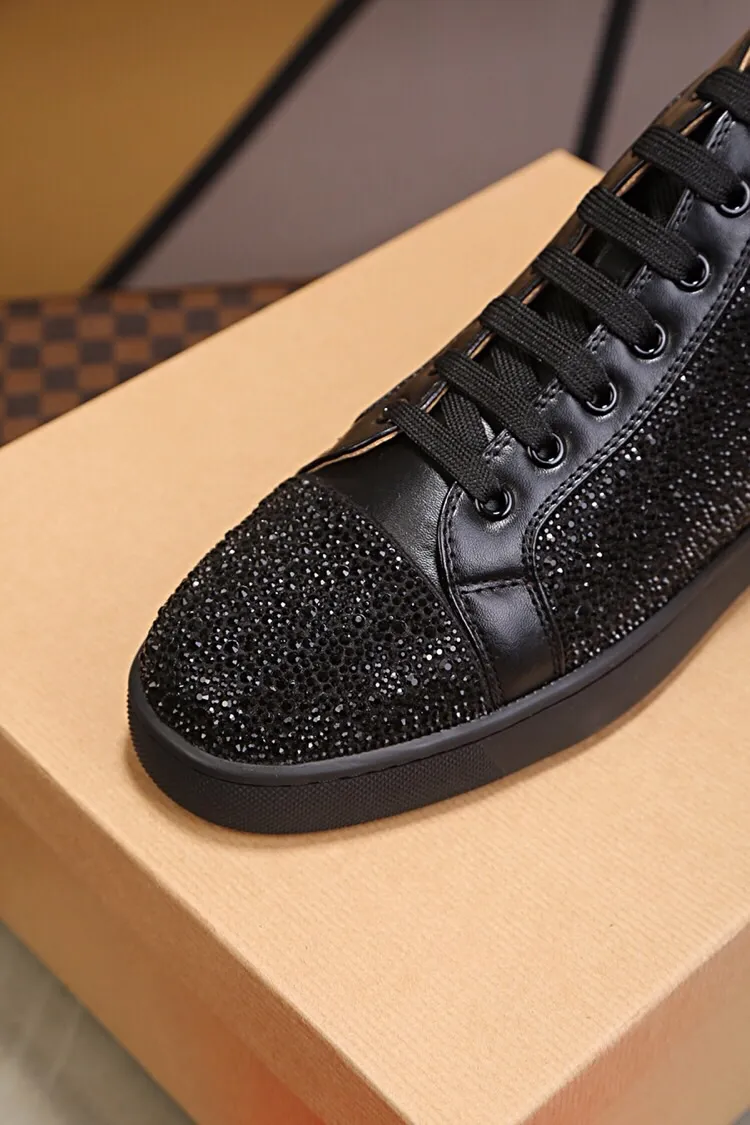 Ex-factory price 480. christian louboutin (CL red sole shoes) counter hot diamond series, high-top casual sneakers for couples 📢 📢 📢 Exclusive hot style release 🎈🎈💪 Movable latex feet 👻 Finished outsole sewing line [satisfied] 😝Female 35-40# Male 38#-46, global supply😝 [Top version]: original imported cowhide upper, top original leather lining, original molded TPU outsole, original 1:1 detail processing, original shoe last, large quantity available from stock,
